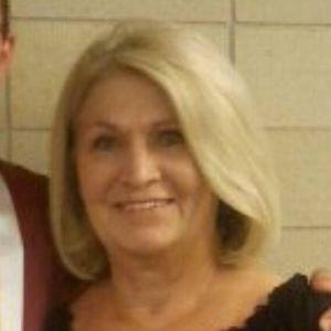 Meet your Posher, Carolyn